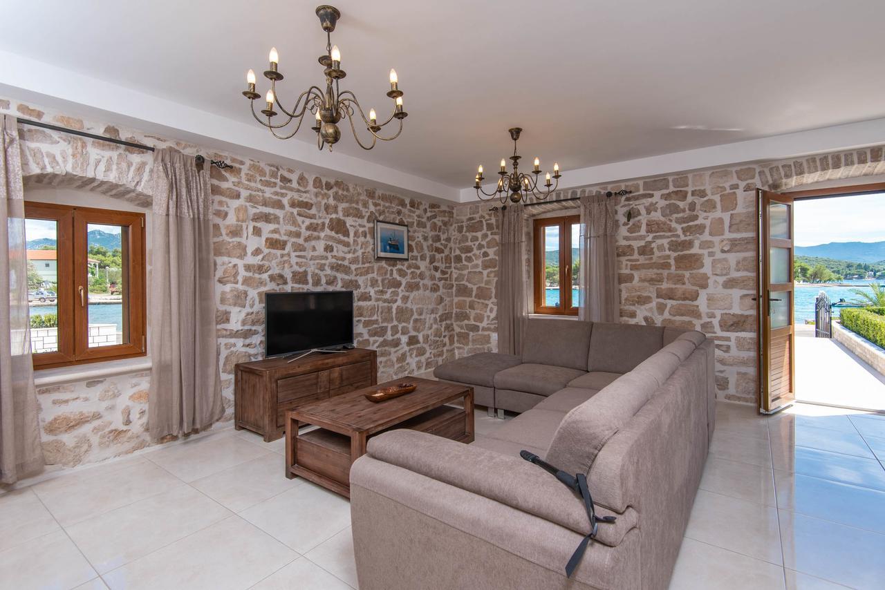 Villa Loviste Paradise Exterior foto